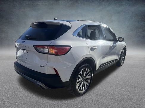 Used 2021 Ford Escape Titanium image 9