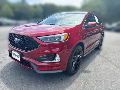 Certified 2019 Ford Edge ST w/ Equipment Group 401A AWD/4WD image 4
