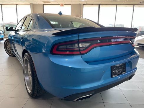 Used 2015 Dodge Charger R/T w/ Plus Group image 5