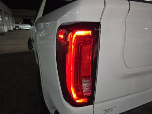 Used 2023 GMC Sierra 1500 AT4 w/ AT4 Premium Package image 33