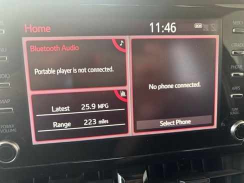 Used 2020 Toyota Corolla LE FWD image 11
