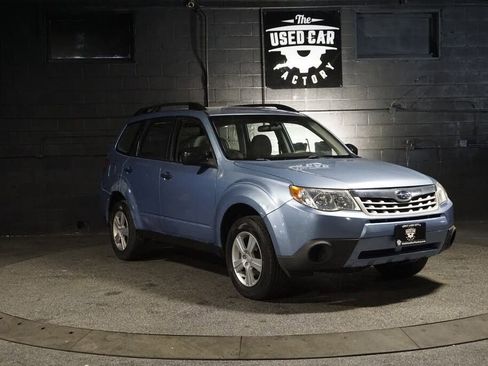 Used 2011 Subaru Forester 2.5X w/ Alloy Wheel Value Pkg AWD/4WD image 8