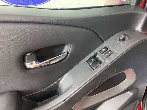 Used 2022 Nissan Frontier SV image 15