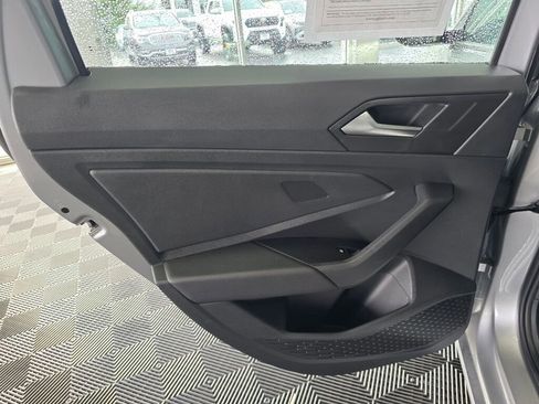 Used 2023 Volkswagen Jetta S image 35
