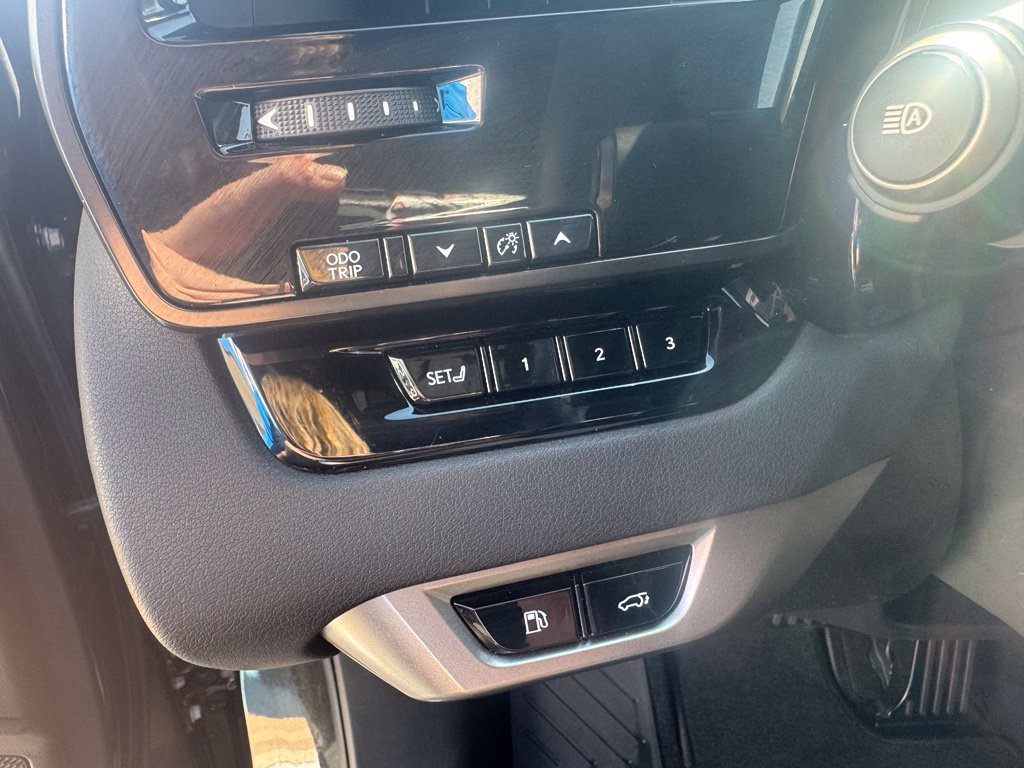 Used 2024 Lexus RX 350 Premium w/ Cold Area Package FWD image 17