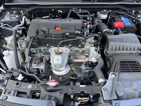 Used 2024 Honda Civic LX image 6