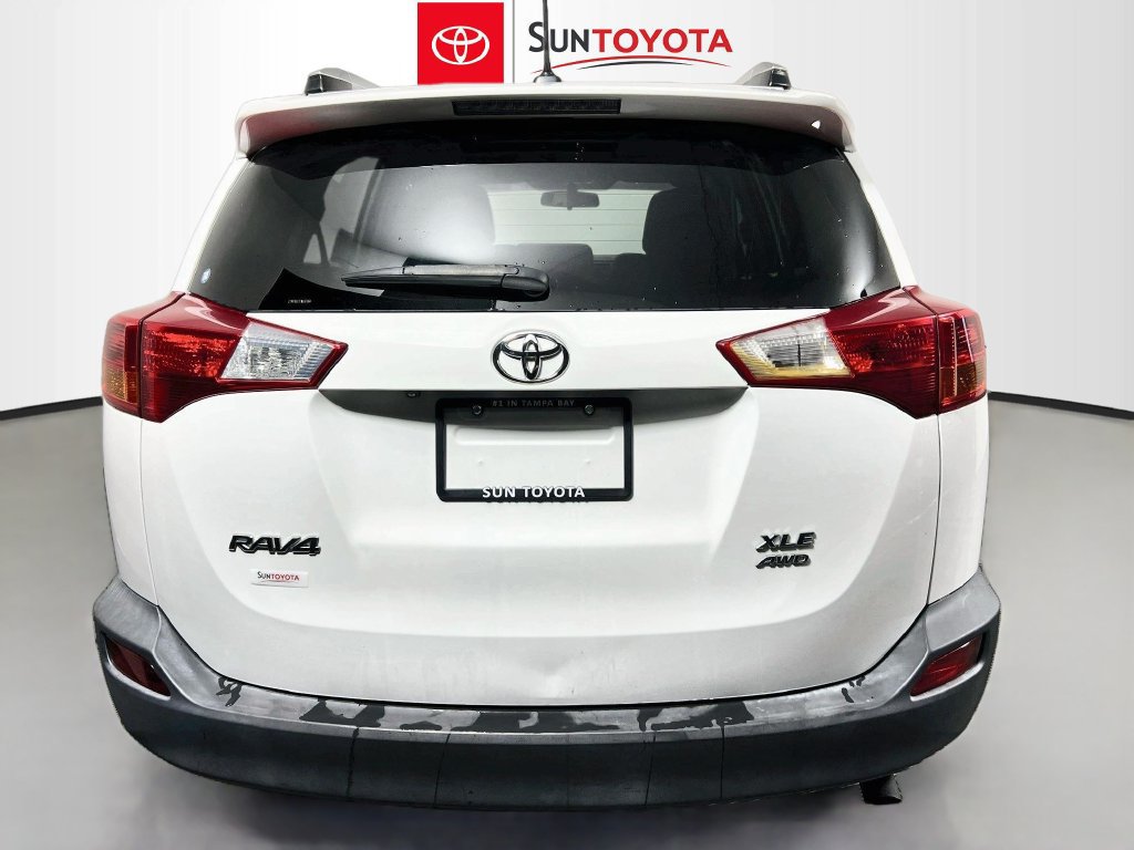 Used 2014 Toyota RAV4 XLE AWD/4WD image 5