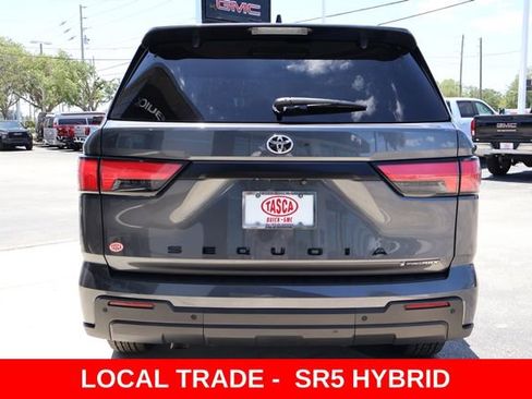 Used 2025 Toyota Sequoia SR5 w/ SR5 Premium Package AWD/4WD image 7