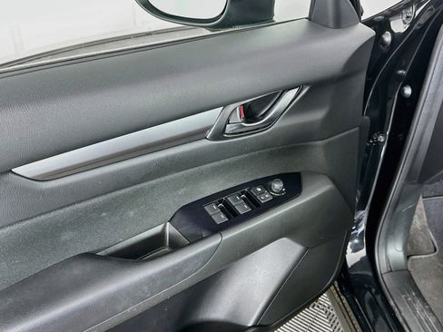 Used 2019 MAZDA CX-5 Sport FWD image 15