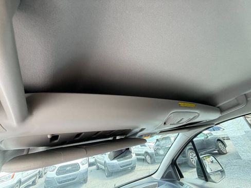 Used 2019 Ford Transit Connect XLT FWD image 16