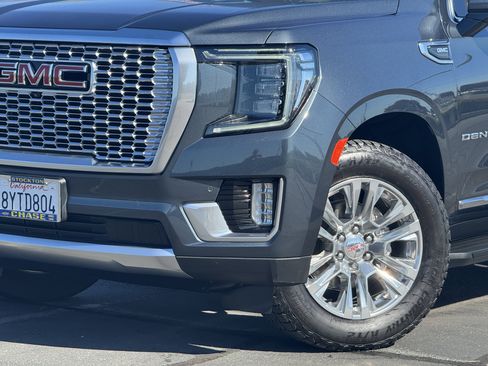 Certified 2021 GMC Yukon Denali image 3