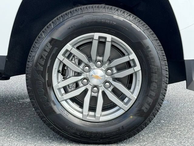 New 2026 Chevrolet Colorado LT w/ LT Convenience Package AWD/4WD image 17