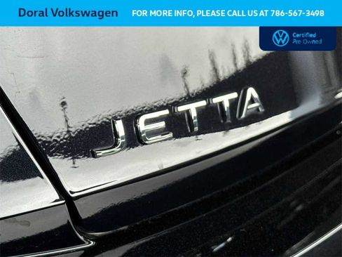 Certified 2024 Volkswagen Jetta Sport image 11