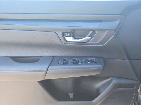 Used 2024 Honda CR-V LX image 14