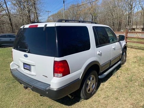 Used 2006 Ford Expedition XLT image 6