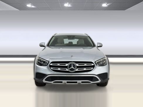Used 2022 Mercedes-Benz E 450 4MATIC All-Terrain Wagon image 5