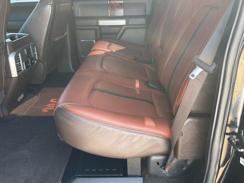 Used 2018 Ford F250 King Ranch w/ King Ranch Ultimate Package AWD/4WD image 14