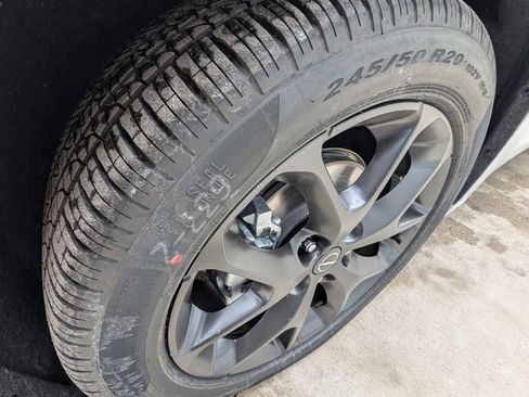 New 2026 Chrysler Pacifica Limited w/ S Appearance Package image 44