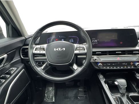 Used 2025 Kia Telluride S AWD/4WD image 38