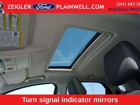 Used 2018 Ford EcoSport SE w/ SE Convenience Package FWD image 17