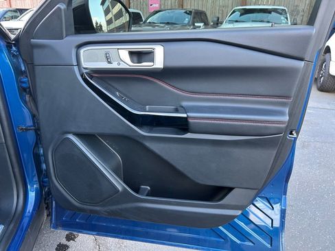 Used 2023 Ford Explorer ST-Line AWD/4WD image 26