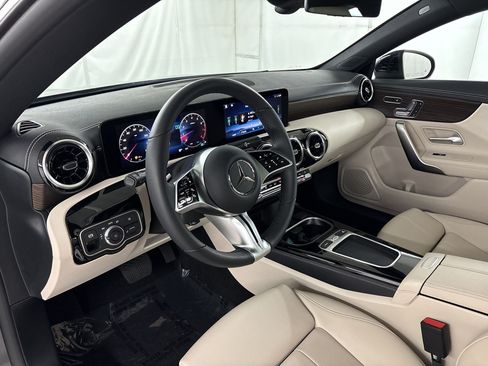 Certified 2026 Mercedes-Benz CLA 250 image 4