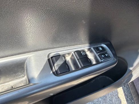 Used 2013 Subaru Impreza WRX Sedan AWD/4WD image 12