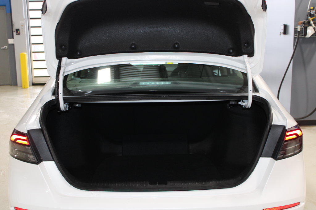 Used 2023 Honda Accord EX image 25
