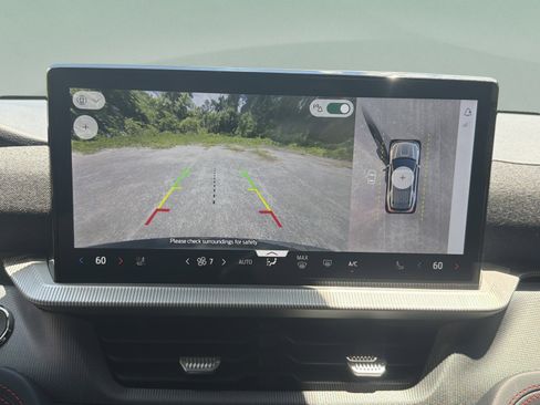 Used 2026 Ford Explorer ST-Line RWD image 16