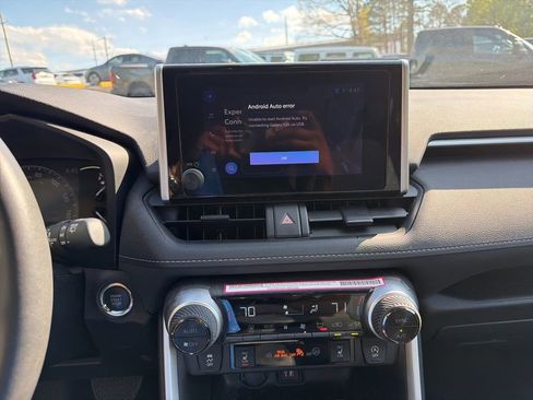 Used 2024 Toyota RAV4 XLE w/ Convenience Package AWD/4WD image 14