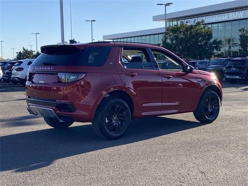 New 2025 Land Rover Discovery Sport S image 18