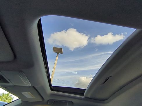 Certified 2024 Acura Integra image 20