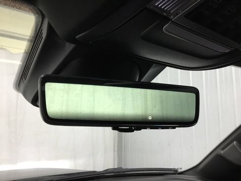Used 2022 RAM 1500 Limited AWD/4WD image 16
