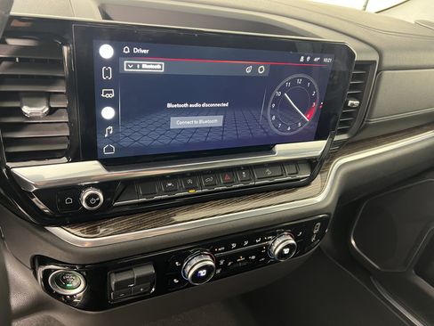 Used 2022 GMC Sierra 1500 Elevation w/ X31 Off-Road Package AWD/4WD image 26