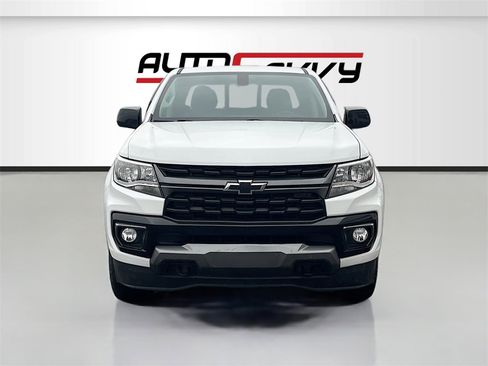 Used 2022 Chevrolet Colorado Z71 image 2