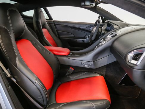 Used 2014 Aston Martin Vanquish Coupe RWD image 39