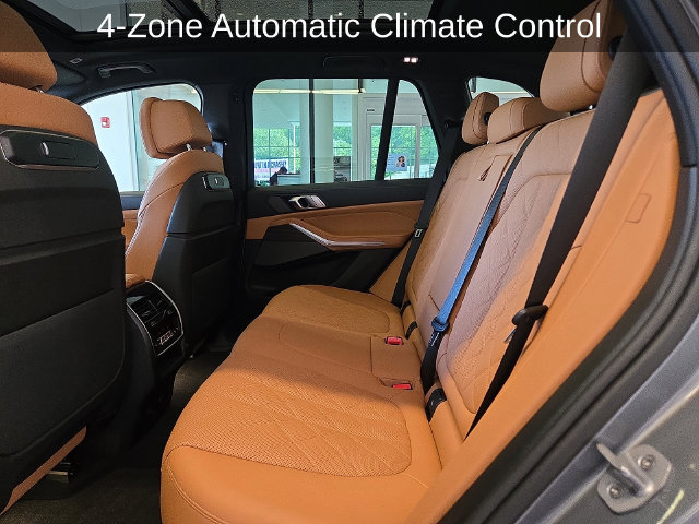 Used 2026 BMW X5 xDrive40i AWD/4WD image 11
