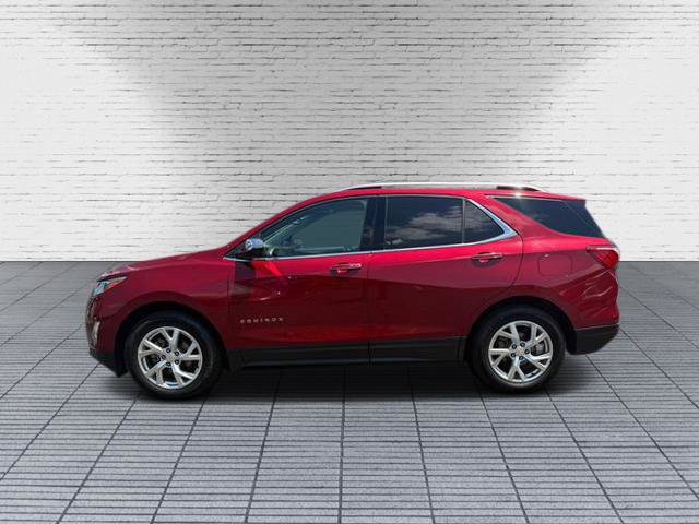 Used 2020 Chevrolet Equinox Premier w/ LPO, Floor Liner Package AWD/4WD image 2