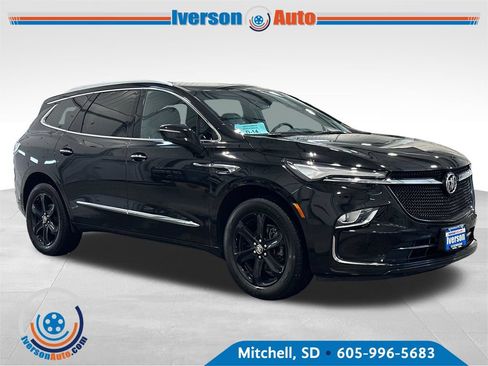 Used 2023 Buick Enclave Essence w/ Experience Buick Package AWD/4WD image 1