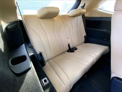 Used 2023 Acura MDX SH-AWD w/ Technology Package image 28