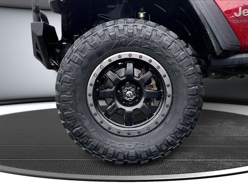 Used 2021 Jeep Gladiator Rubicon w/ LED Lighting Group image 31