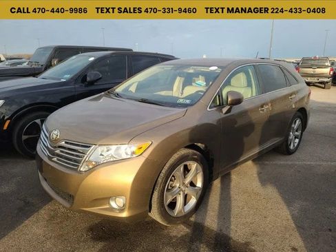 Used 2009 Toyota Venza FWD image 1