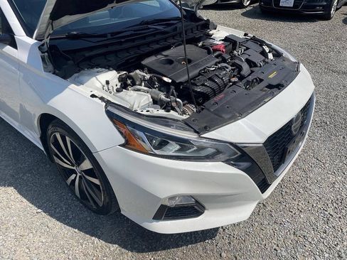 Used 2019 Nissan Altima 2.5 SR w/ SR Premium Package AWD/4WD image 26