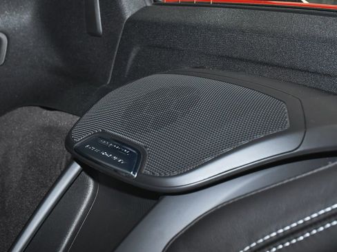 Used 2024 Chevrolet Corvette Stingray Convertible image 43