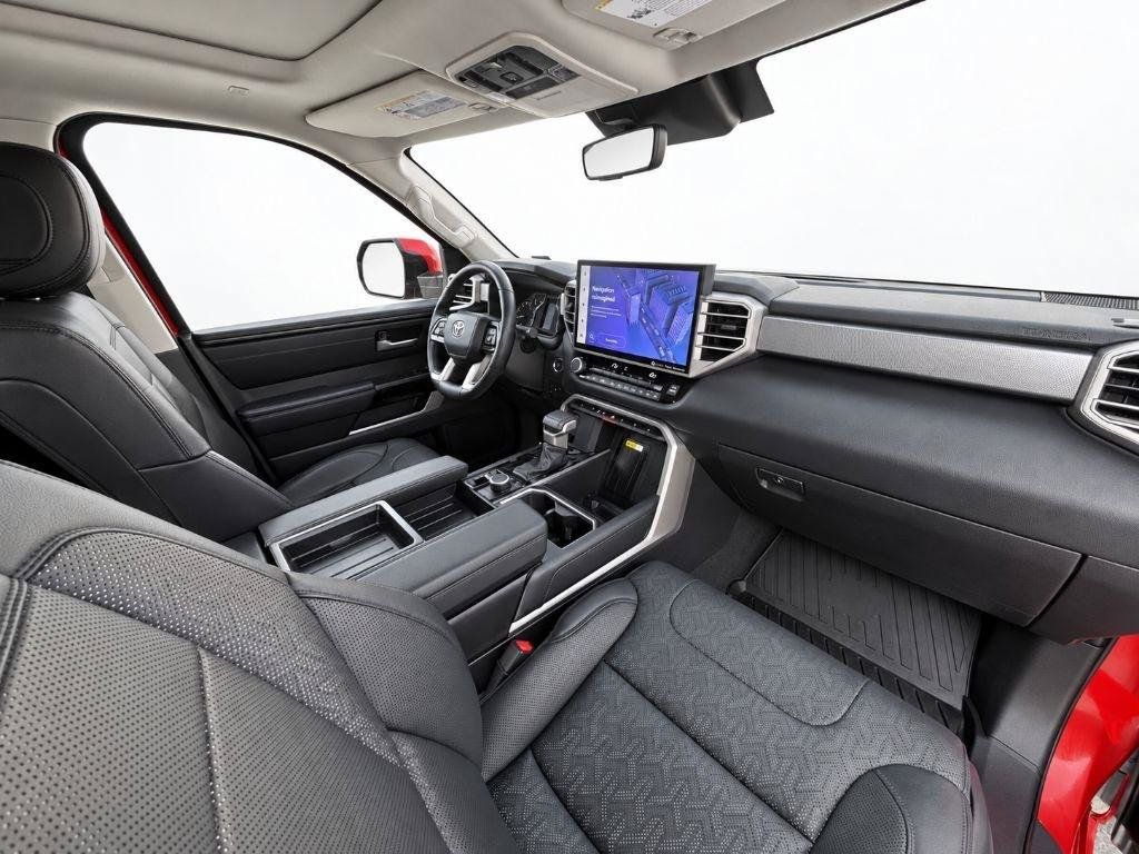 Used 2022 Toyota Tundra Limited AWD/4WD image 10