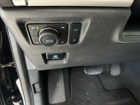 Certified 2025 Ford Expedition Max Active image 39