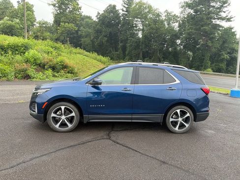 Used 2022 Chevrolet Equinox Premier AWD/4WD image 6
