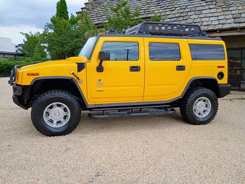 Used 2005 HUMMER H2 w/ Preferred Equipment Group AWD/4WD image 8