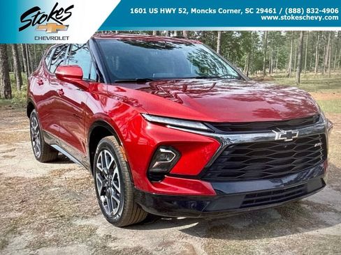 Used 2023 Chevrolet Blazer RS w/ Driver Confidence II Package FWD image 1