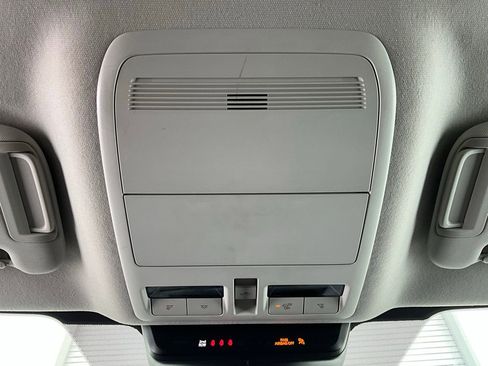 Used 2025 MAZDA CX-30 AWD 2.5 S w/ Preferred Package image 17